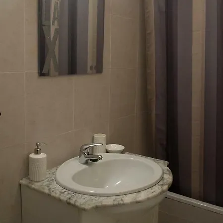 Apartamento Miradouro Das Virtudes 1 Apartment *